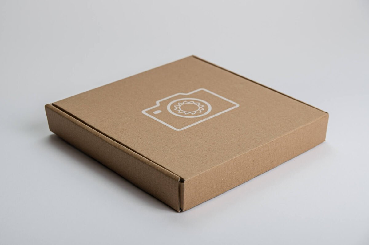 Mailing box "Slim Book" (25x25x4cm)